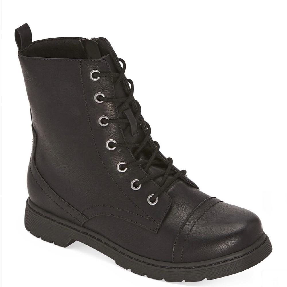 Arizona Womens Queen Combat Boots Block Heel